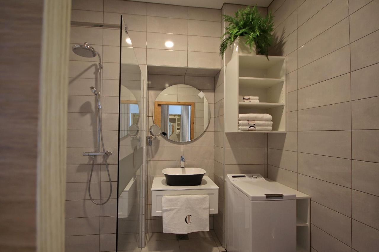 Cirus Apartments โคตเชวิเย ภายนอก รูปภาพ